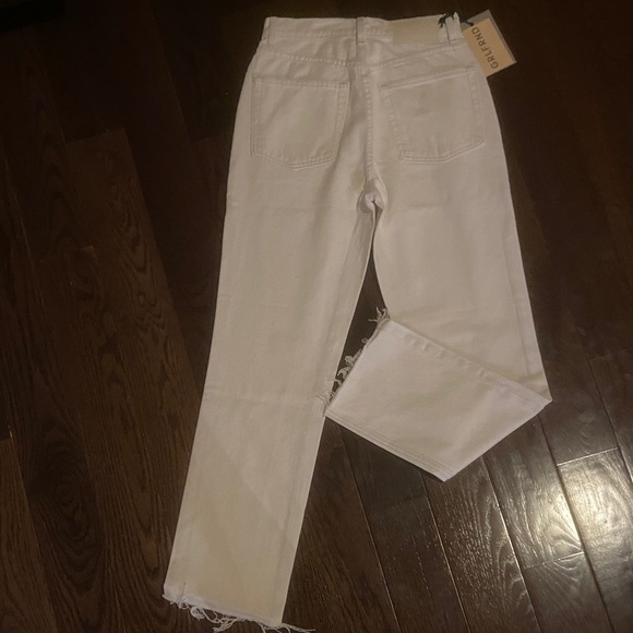 GRLFRND Mid Rise Straight - Picture 4 of 4